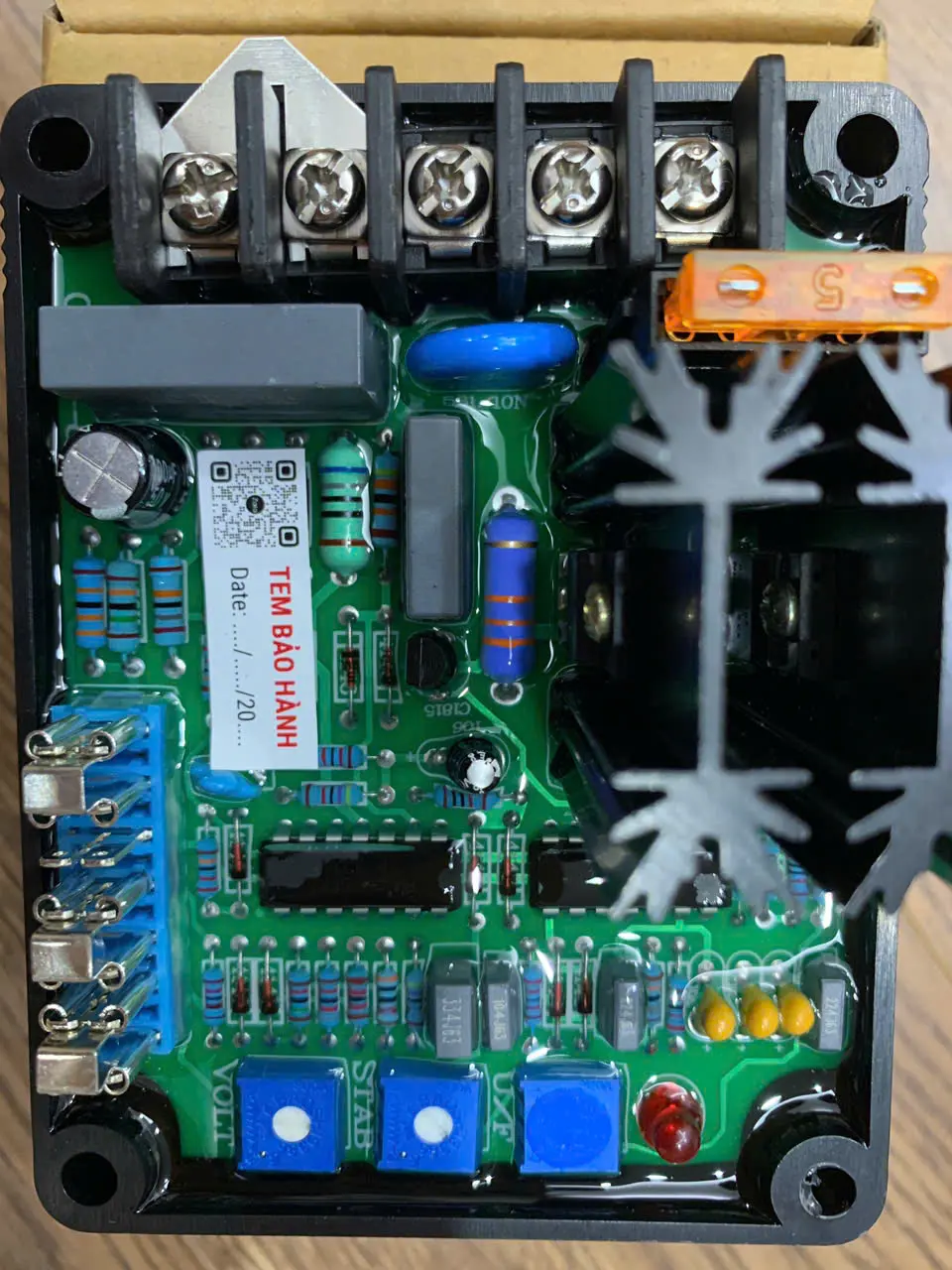 AVR 8A