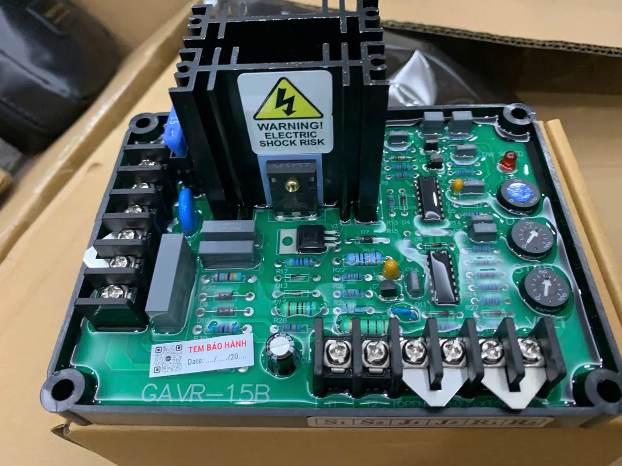AVR 15B ( Hàng orginal)